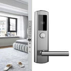 قفل الباب الذكي الفضي للفندق 125 كيلو هرتز 13.56 ميجا هرتز نظام بطاقة مفتاح الفندق Rfid